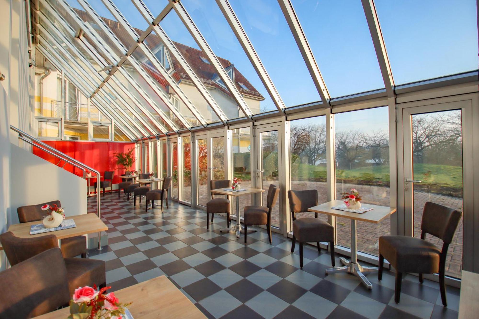Inselhotel Kleiner Bodden Buschvitz Exterior foto
